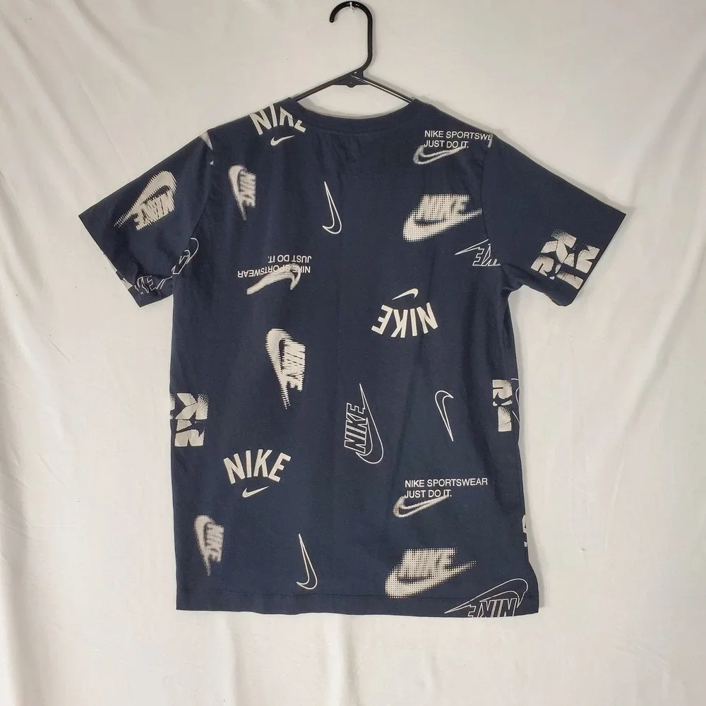 Nike Sportswear Boys XL Black All Over Print Logo T-Shirt HQ9292-010